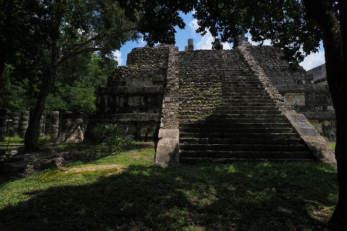 Tempel des großen Opfertisches